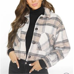 Ashlyn Shacket-Black